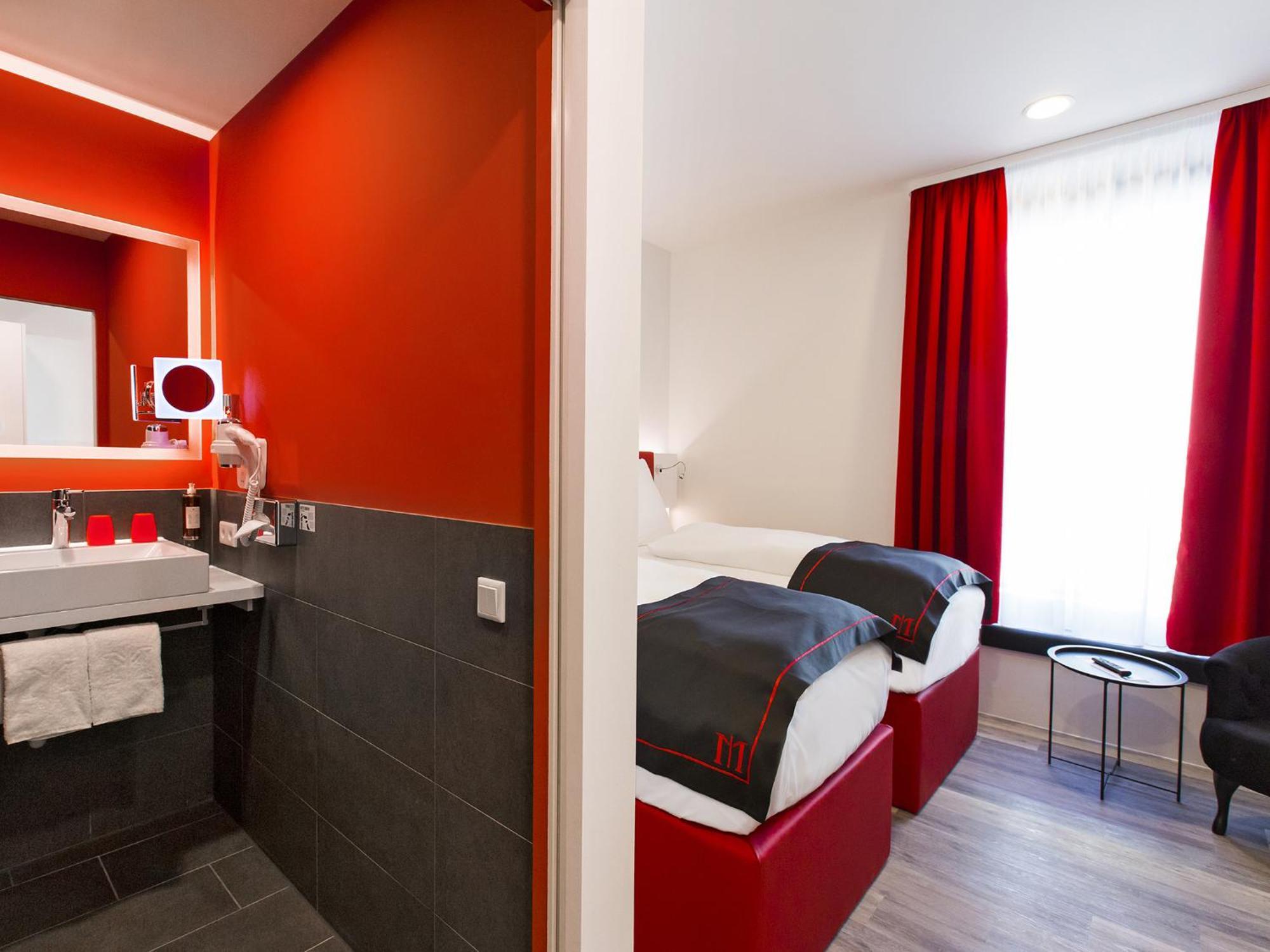 Hotel Dormero Roth 4*